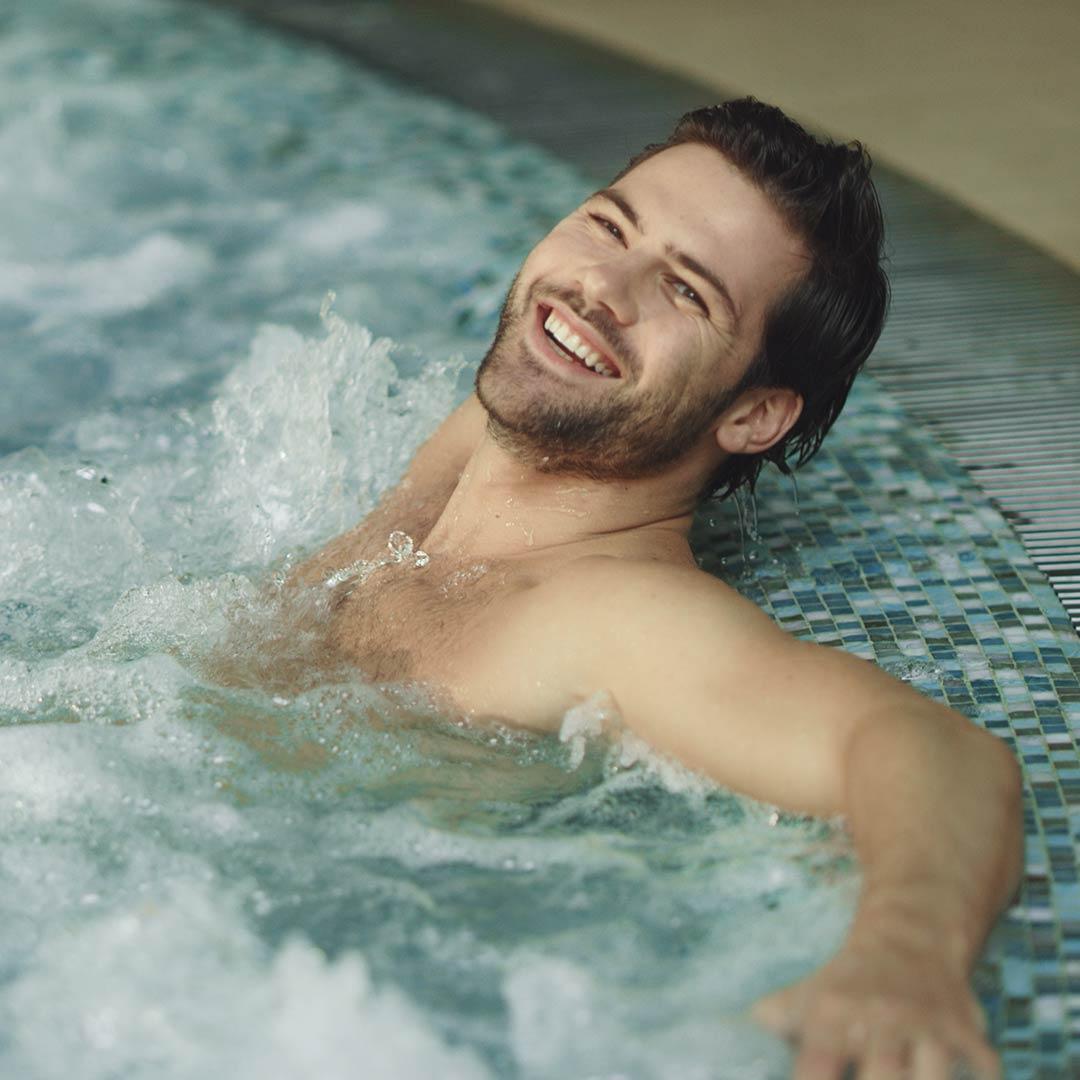 Spas and Saunas at National Fitness